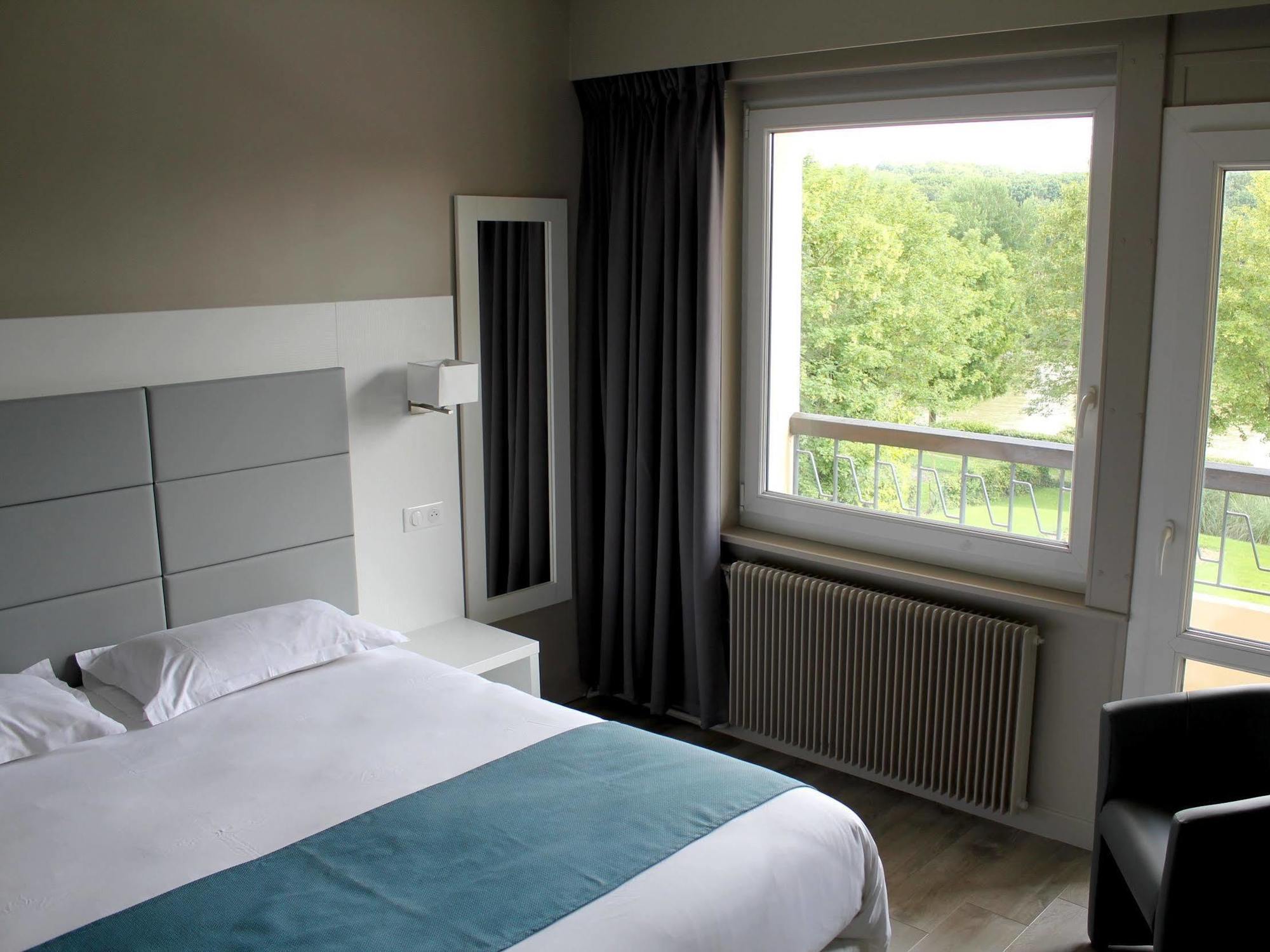 Le Quincangrogne Hotel Dampmart