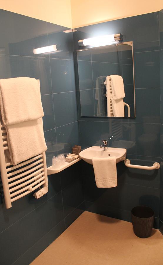 Hotel Le Quincangrogne Dampmart